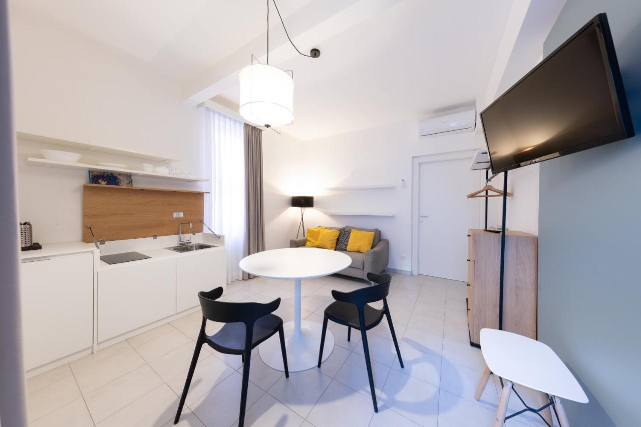 Via Siena 4 - Suites & Rooms Марина ди Чечина Екстериор снимка